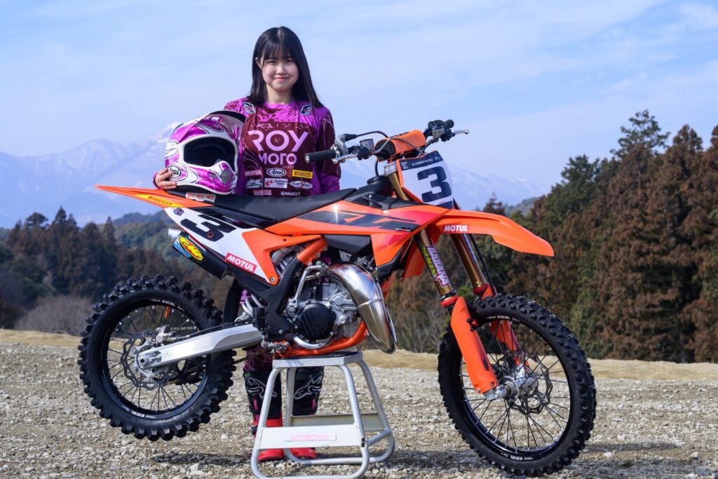 現在の画像に代替テキストがありません。ファイル名: 66e091bc2d19932de79e174ad215915d.jpg